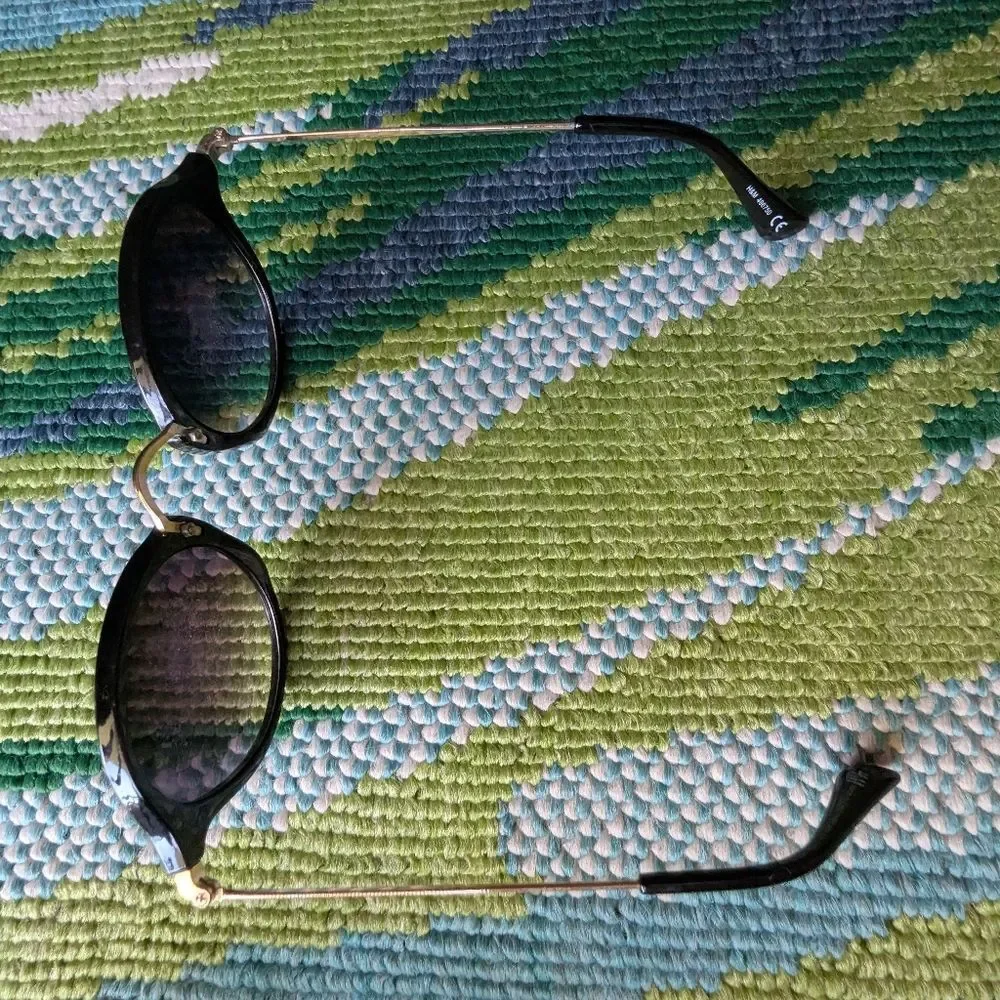 H&M Black Oval Sunglasses Gold Wire Arms Lightweight Retro Tinted Casual